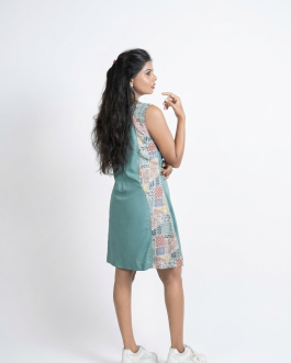 Chic Teal Color-Block Shift Dress